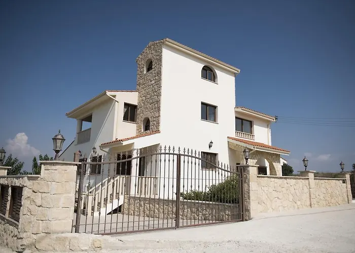 Agrepavli Lapithia Kallepia