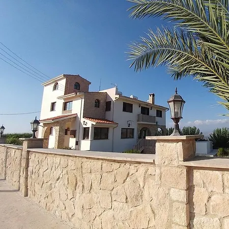 Agrepavli Lapithia *