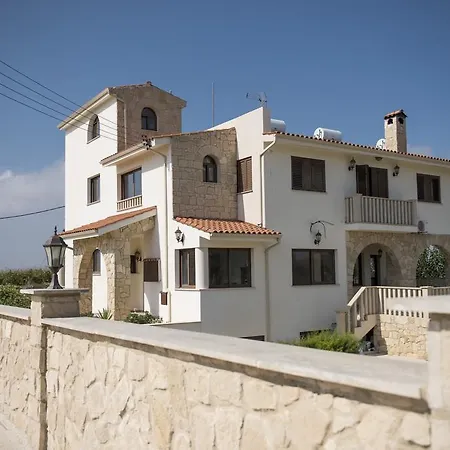 Agrepavli Lapithia * Kallepia