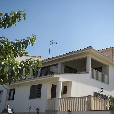 Agrepavli Lapithia *