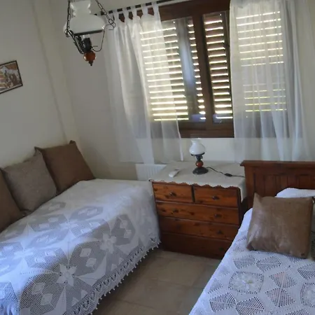 Agrepavli Lapithia *