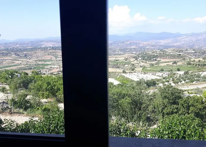 Agrepavli Lapithia * Kallepia