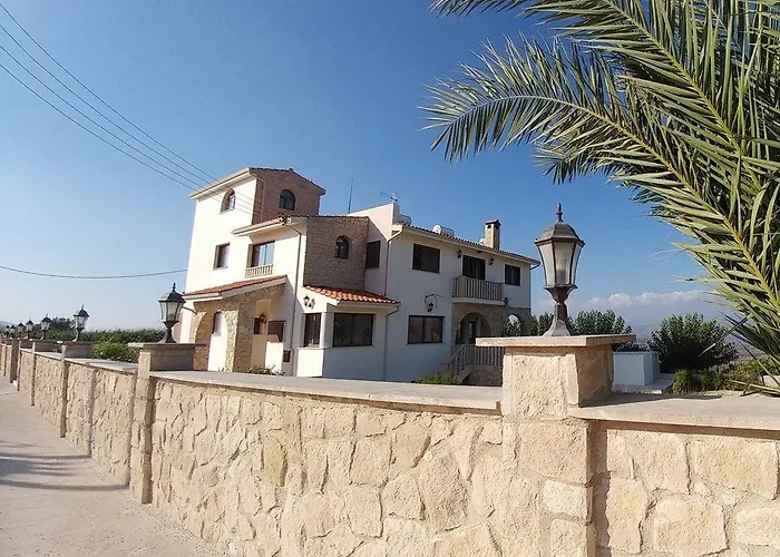 Agrepavli Lapithia *