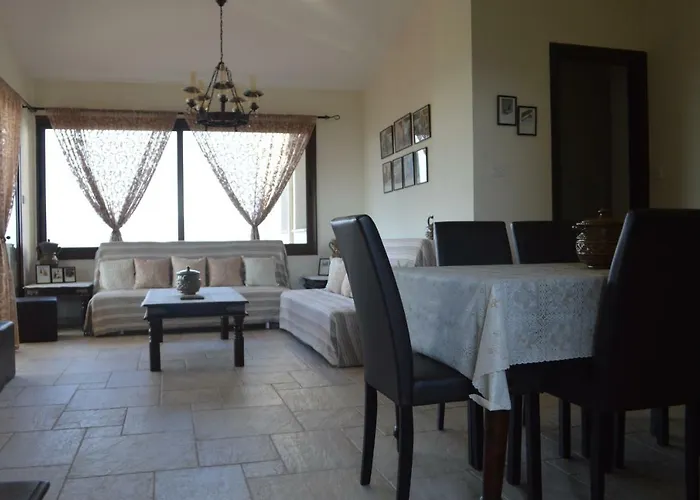 アパート Agrepavli Lapithia